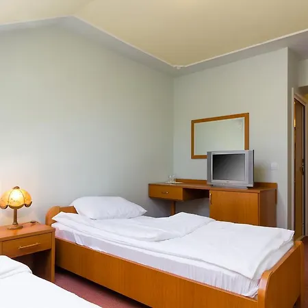 招待所 Sunce Sarajevo 4*